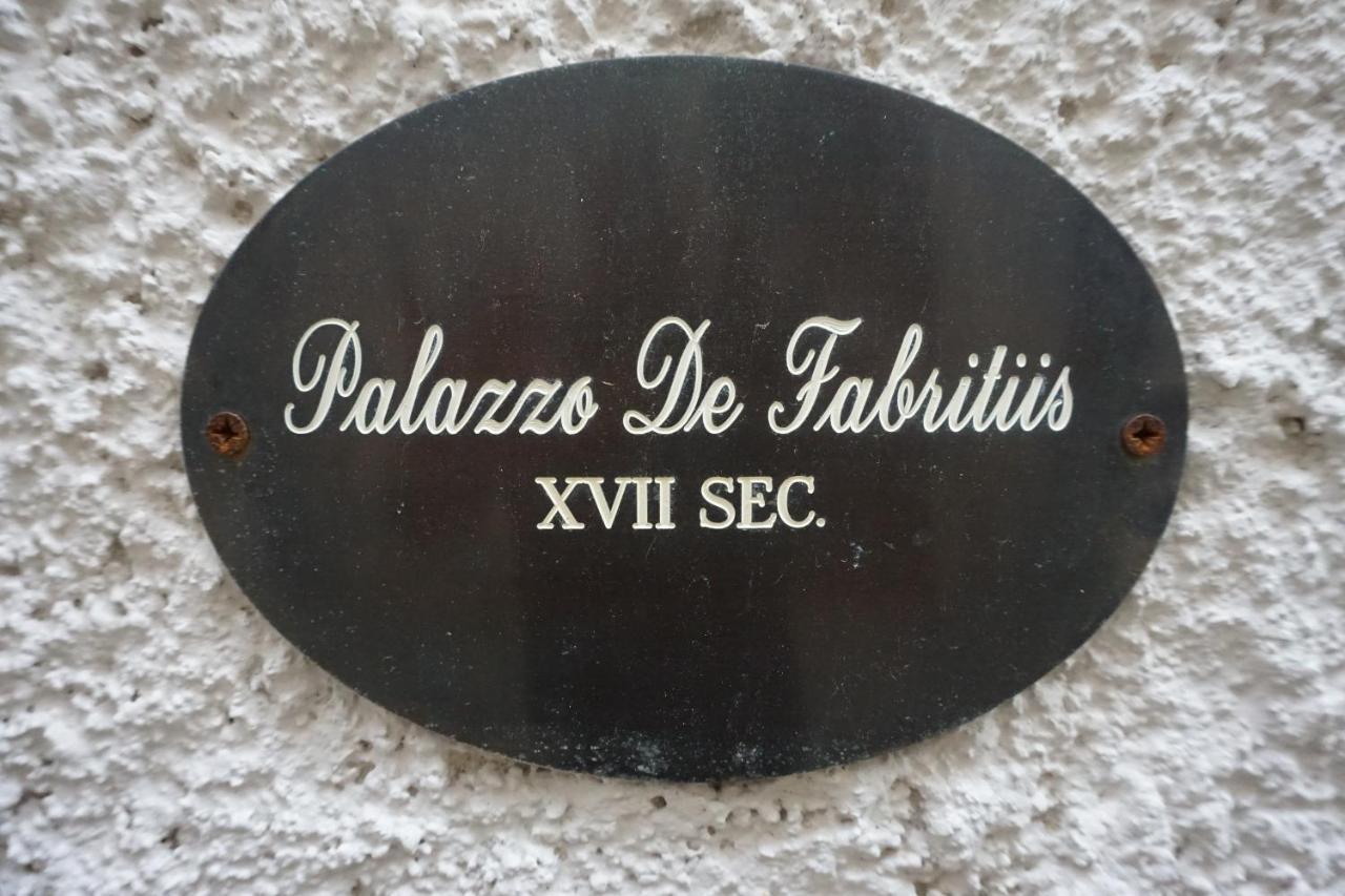 Bed and Breakfast Palazzo De Fabritiis à Rosciano  Extérieur photo