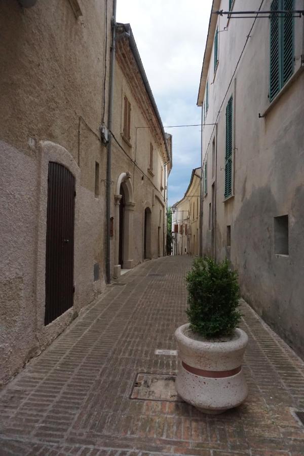 Bed and Breakfast Palazzo De Fabritiis à Rosciano  Extérieur photo